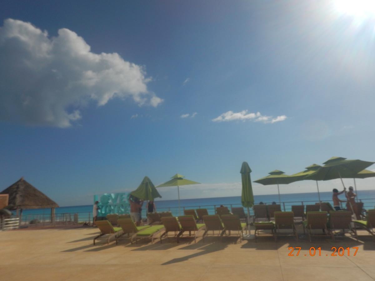 Sunset Royal Hotel Cancún Buitenkant foto