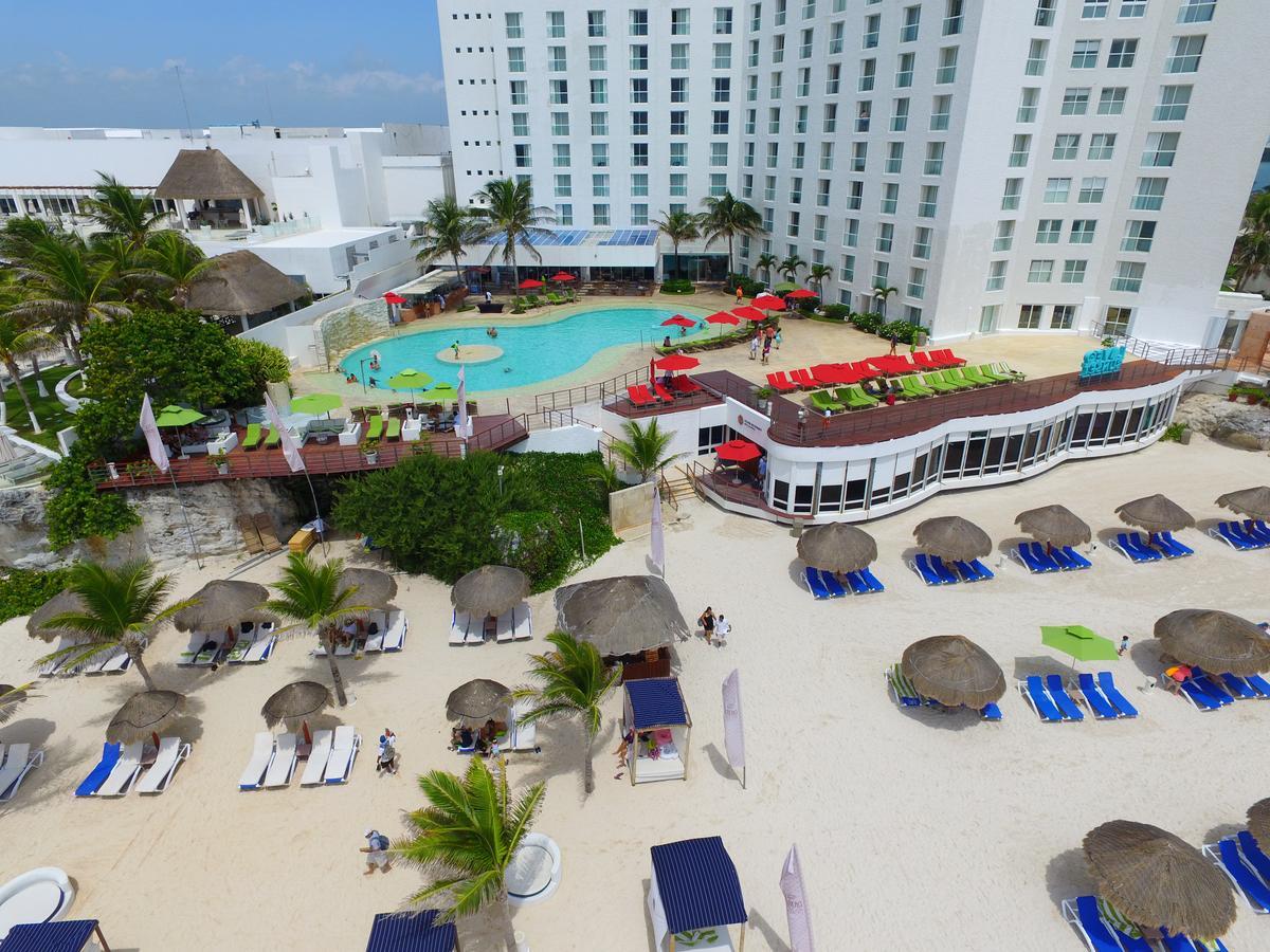 Sunset Royal Hotel Cancún Buitenkant foto